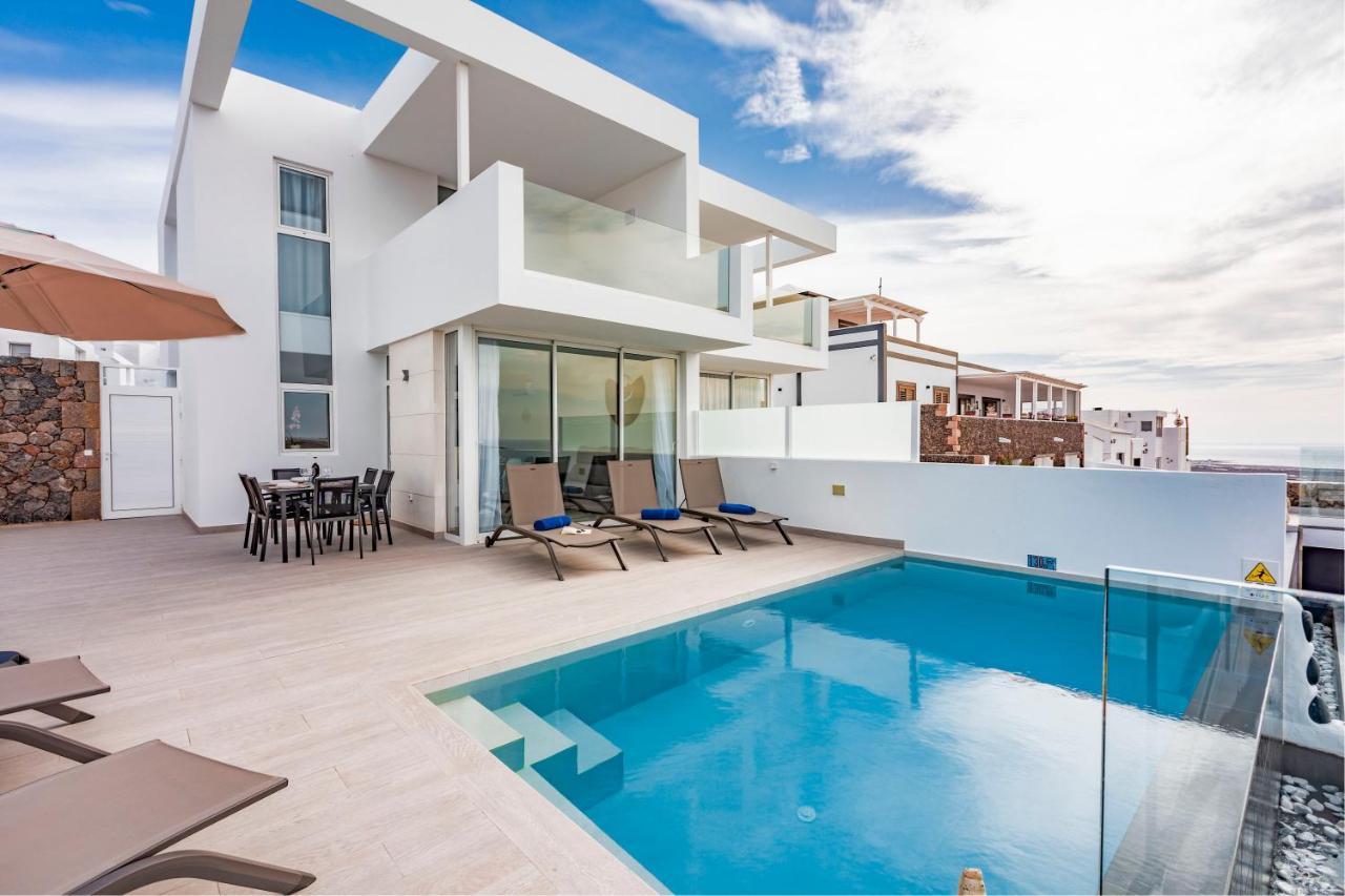 Villa Papaya Tias Exterior photo